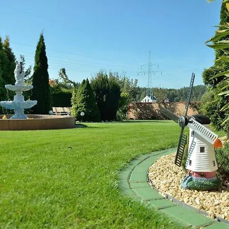 Lapinska Garden